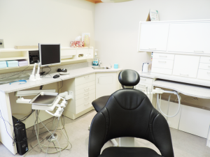 dental exam room at Silverwood Dental